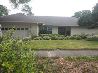 4026 Priory Cir, Tampa, FL 33618