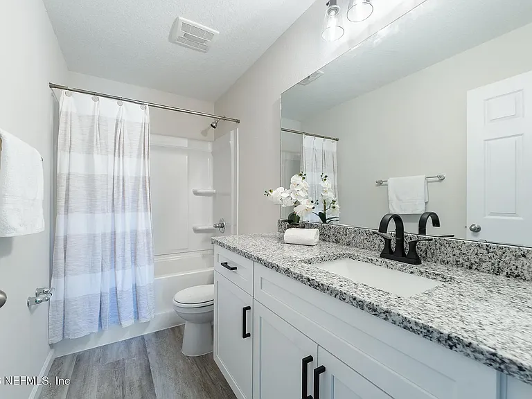 Upstairs Bathroom
