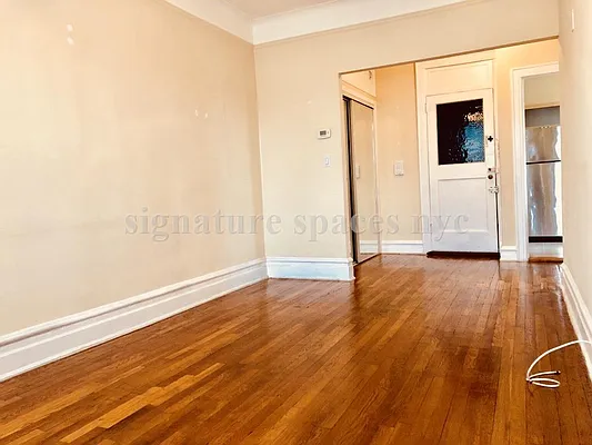 Rented by Signature Spaces NYC Corp | media 27