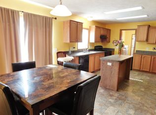 95 Raymond St, Glenburn, ND 58740
