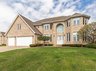 425 Jason Ln, Schaumburg, IL 60173