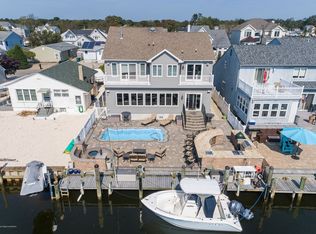 27 Commodore Dr, Brick, NJ 08723