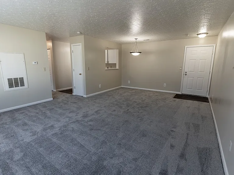Meadow View Apartments and Townhomes — Photo 17