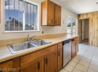 4720 Sunny Brook Ave, Las Vegas, NV 89110