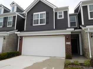 4776 Broomfield Way, Lake Orion, MI 48359