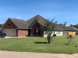 22237 Fen St, Ponchatoula, LA 70454