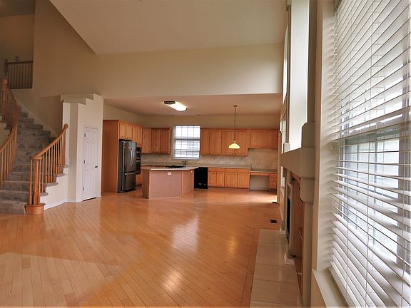 5th image of 18852 W North Woodale Trl