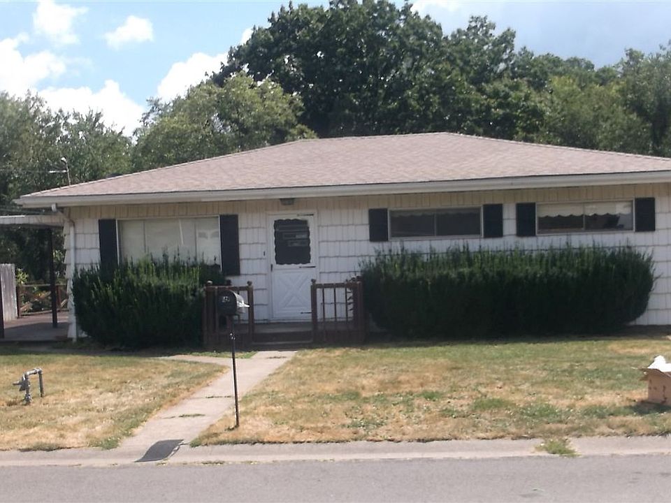 148 Phillips Street 8-2015