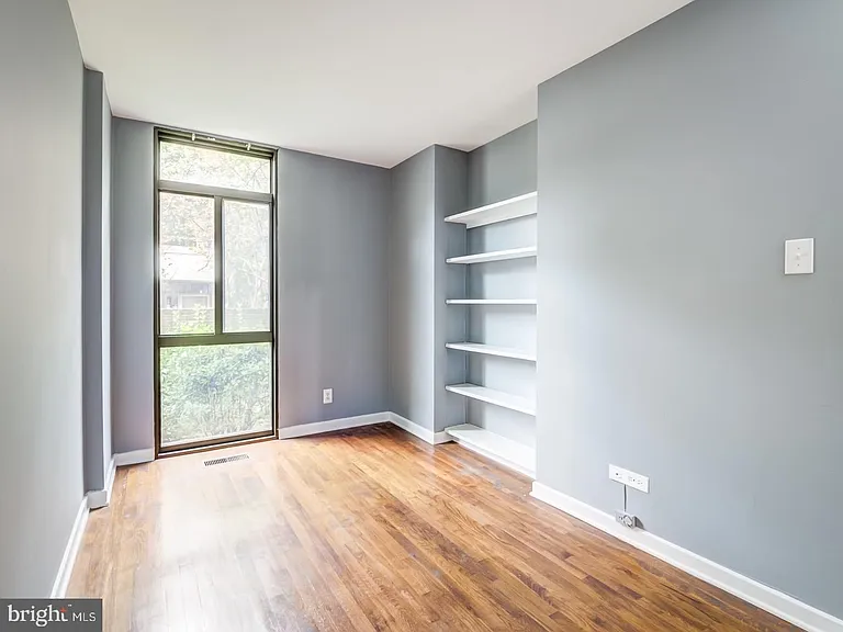 1265 Delaware Ave SW #52 — Photo 6