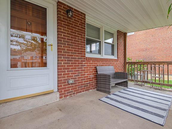 4th image of 7416 Saint Patricia Ct