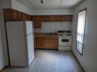 301 E Madison St #1, Jefferson, IA 50129