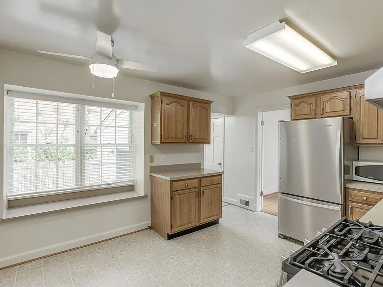5601 Pollard Rd — Photo 14
