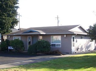 1813 5th St, Tillamook, OR 97141