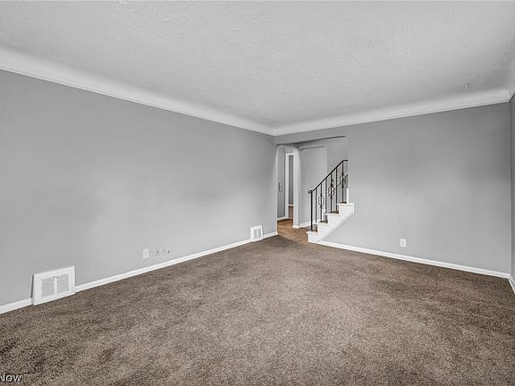 4th image of 4310 E 162nd St