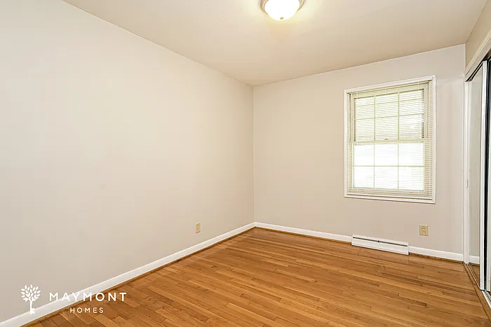 310 Anchor Dr — Photo 12