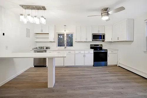 430 Benedict Ave #2 Photo 1