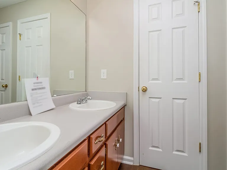 4465 Winton Dr — Photo 13