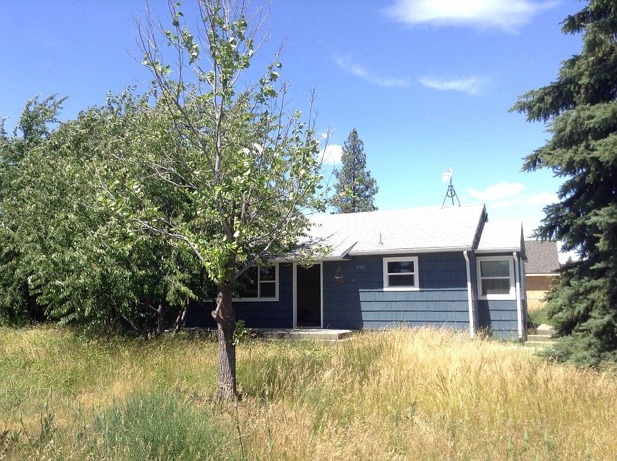 1st image of 15121 E 16th Ave