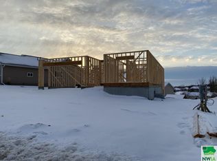 4058 Normandy St, Sioux City, IA 51103