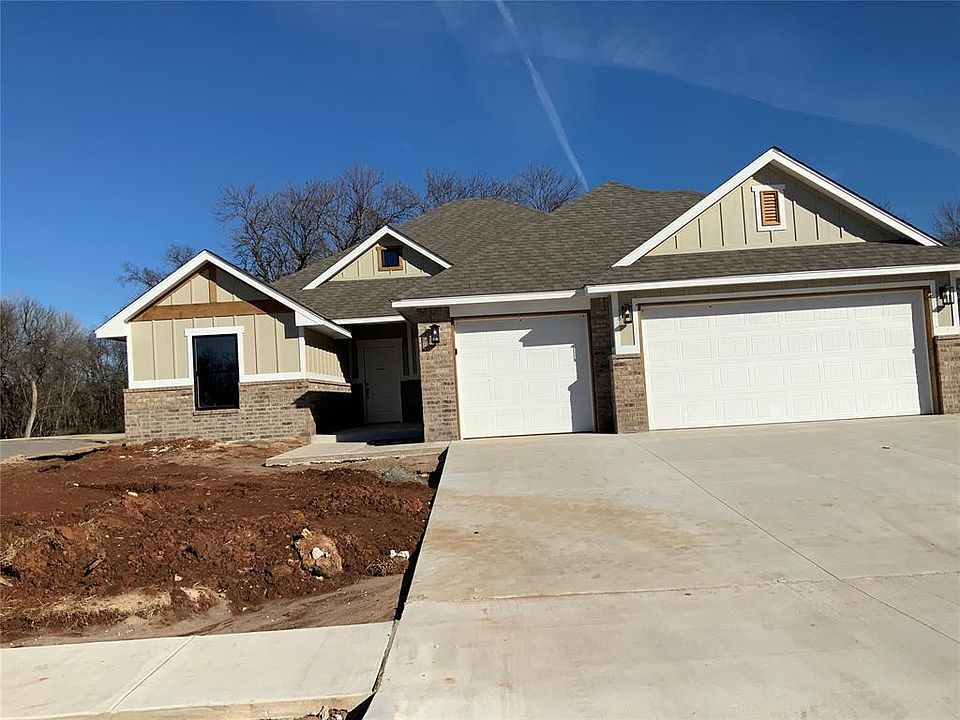 1st image of 2400 Creekside Cir