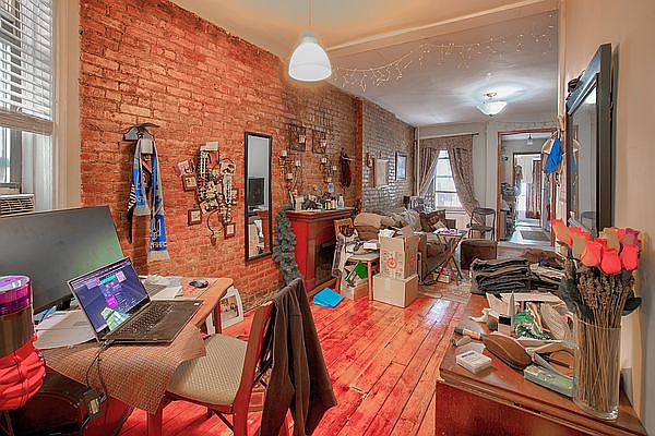 1st image of 230 E 6th St #8
