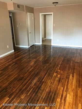 2nd image of 171 N Merton St APT 1
