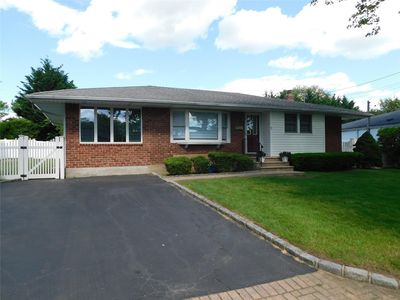 7 Audrey Lane, Commack, NY, 11725