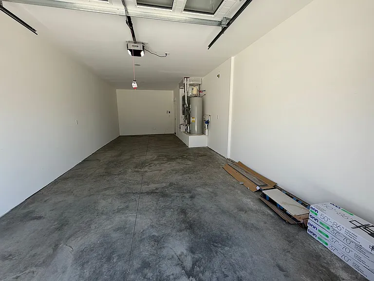 228 E Lobo Loop — Photo 22