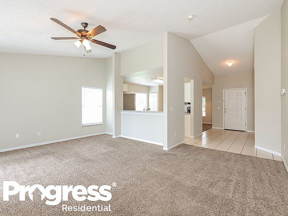 4th image of 1536 Oak Hill Trl