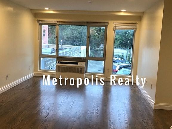 3rd image of 23-23 Astoria Blvd #1B