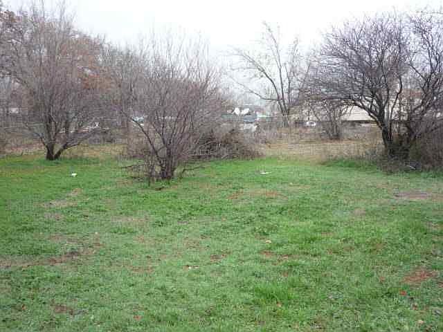 2nd image of 384 Route 2