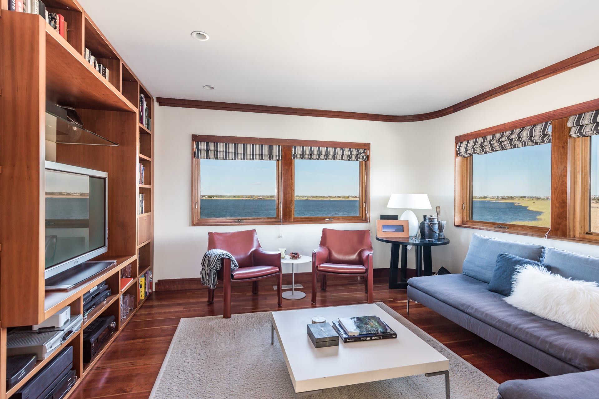 360 Dune Rd, Water Mill, NY 11976 Out East