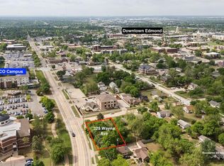 329 E Wayne St, Edmond, OK 73034