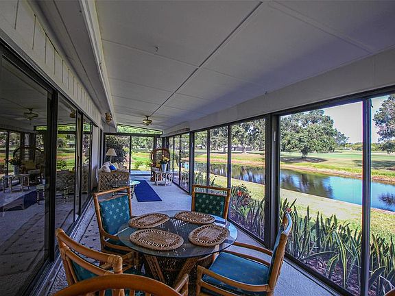 3rd image of 350 Cypress Creek Cir