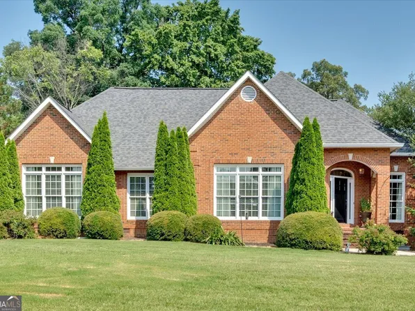 11 Crossbridge Ct, Cartersville, GA 30120