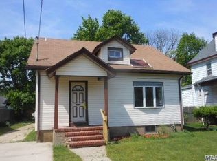 53 E Roosevelt Ave, Roosevelt, NY 11575