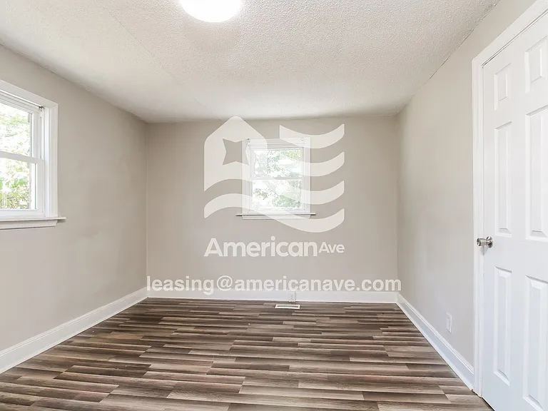 92536_021_bedroom_11.jpg