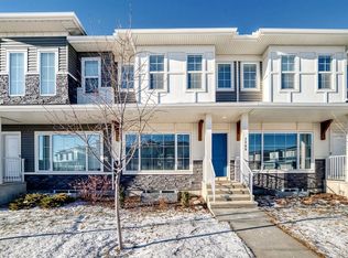 1289 E Carrington Blvd NW, Calgary, AB T3P 1M2