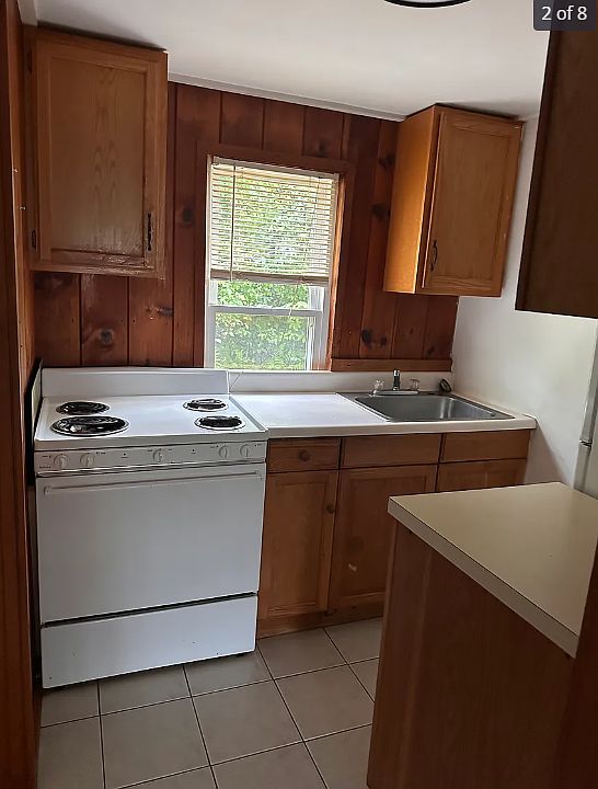 1st image of 597 E Rumney Rd #25