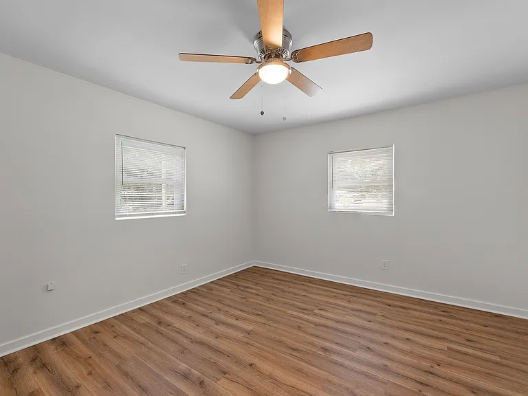 1828 Liberty St #2 — Photo 2