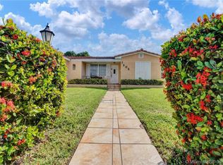 7505 Cutlass Ave, North Bay Village, FL 33141