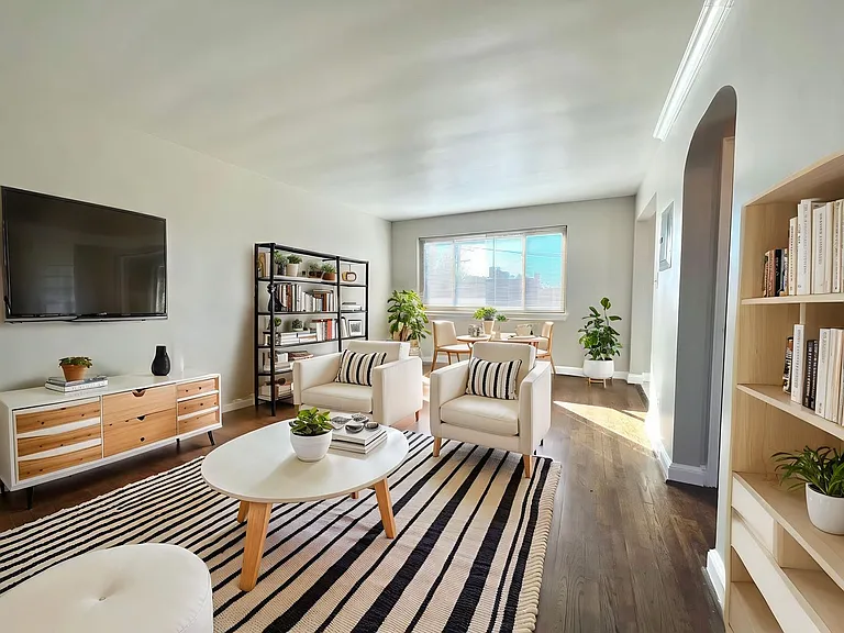 1311 Madison St., NW — Photo 16