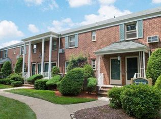 16-62 Chandler Dr #16-62, Fair Lawn, NJ 07410
