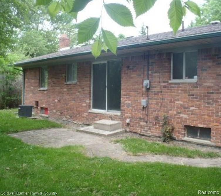 2nd image of 13639 Grandview Dr