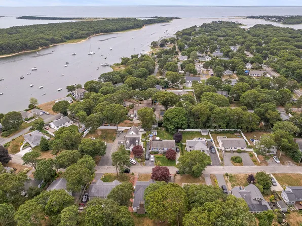64 Ellsworth Drive, East Falmouth, MA 02536
