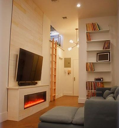 living area w fireplace