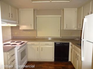 6215 Riverside Blvd APT A, Sacramento, CA 95831