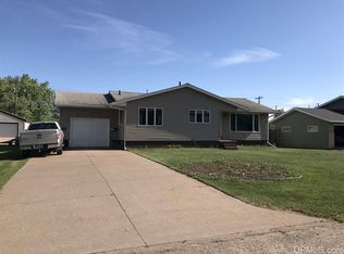 630 W Division St, Ishpeming, MI 49849