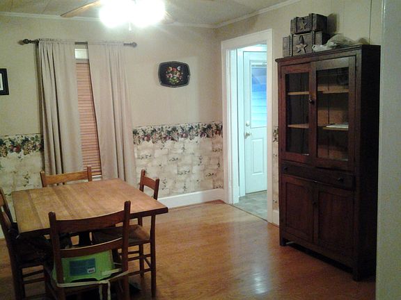 4th image of 1208 Hamilton Ave