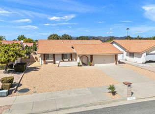2050 Silver Oak Way, Hemet, CA 92545